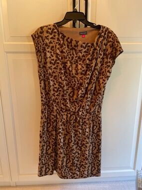 Animal print short dress by Vince Camuto